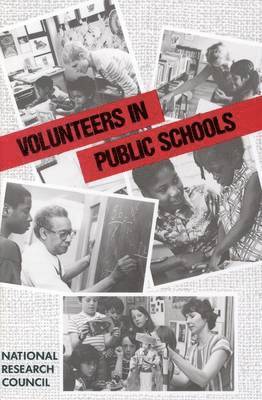 bokomslag Volunteers in Public Schools