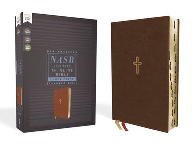 bokomslag NASB, Thinline Bible, Large Print, Leathersoft, Brown, Red Letter, 1995 Text, Thumb Indexed, Comfort Print