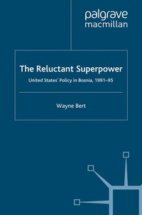 bokomslag Reluctant Superpower