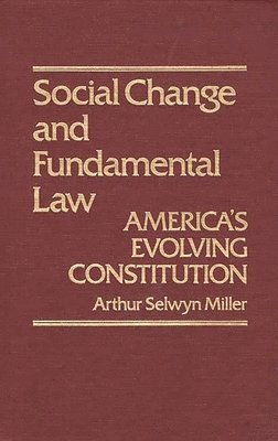 bokomslag Social Change & Fundamental Law