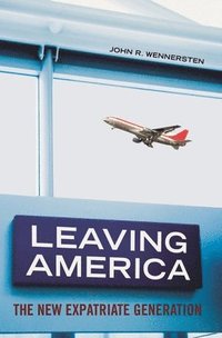 bokomslag Leaving America