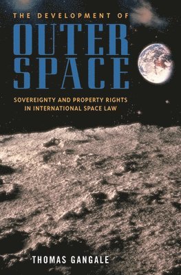 bokomslag Development of Outer Space