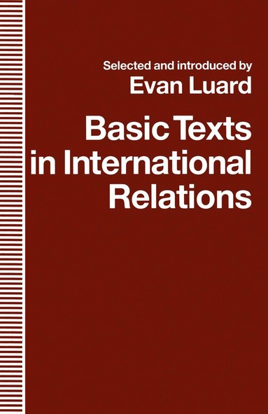 bokomslag Basic Texts in International Relations