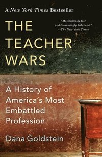 bokomslag The Teacher Wars