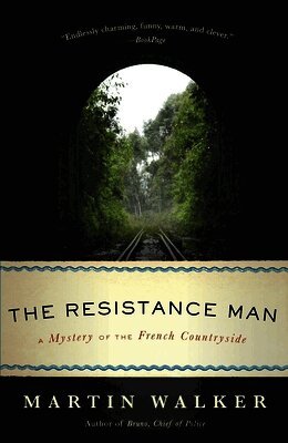 Martin Walker - The Resistance Man: A Mystery of the French Countryside, Häftad