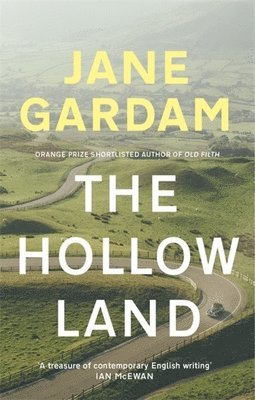 Jane Gardam - Hollow Land, Häftad