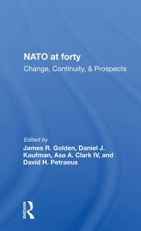 bokomslag Nato at forty
