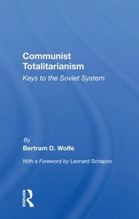 bokomslag Communist Totalitarianism