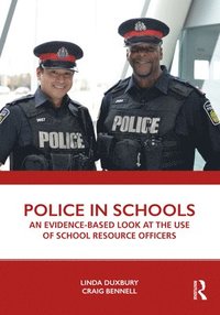 bokomslag Police in Schools