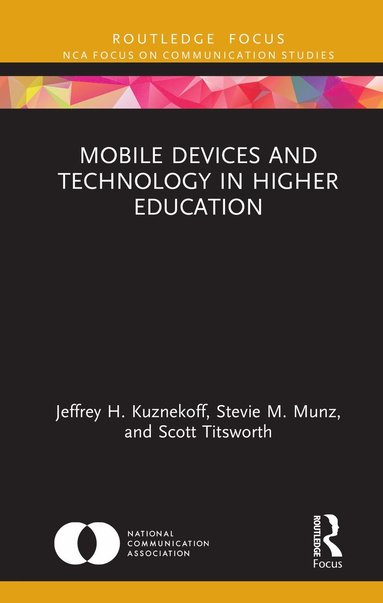 bokomslag Mobile Devices and Technology in Higher Education