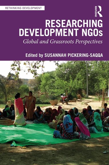 Susannah Pickering-Saqqa - Researching Development NGOs, Häftad