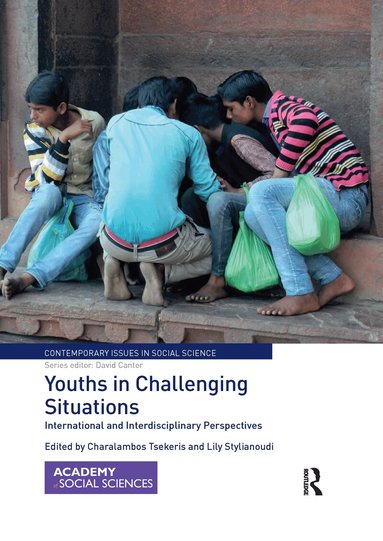 Charalambos Tsekeris, Lily Stylianoudi - Youths in Challenging Situations, Häftad