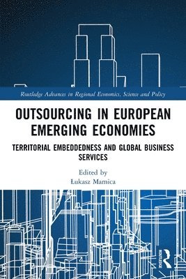Łukasz Mamica, Lukasz Mamica, ¿Ukasz Mamica - Outsourcing in European Emerging Economies, Häftad