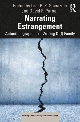 Narrating Estrangement 1