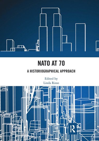 bokomslag NATO at 70