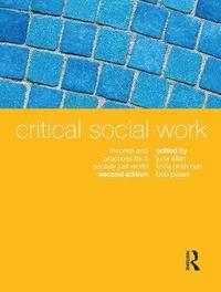 bokomslag Critical Social Work