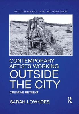 Contemporary Artists Working Outside the City 1