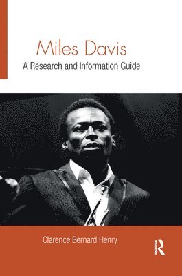 Clarence Bernard Henry - Miles Davis, Häftad