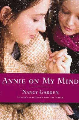 Nancy Garden - Annie on My Mind, Häftad