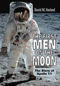 bokomslag The First Men on the Moon