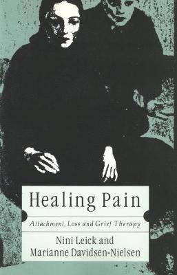 Marianne Davidsen-Nielsen, Nini Leick - Healing Pain, Häftad
