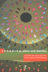 bokomslag Shopping, Place and Identity