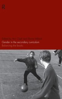 bokomslag Gender in the Secondary Curriculum