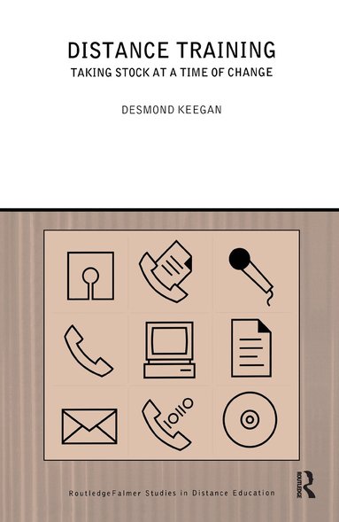 Desmond Keegan - Distance Training, Inbunden