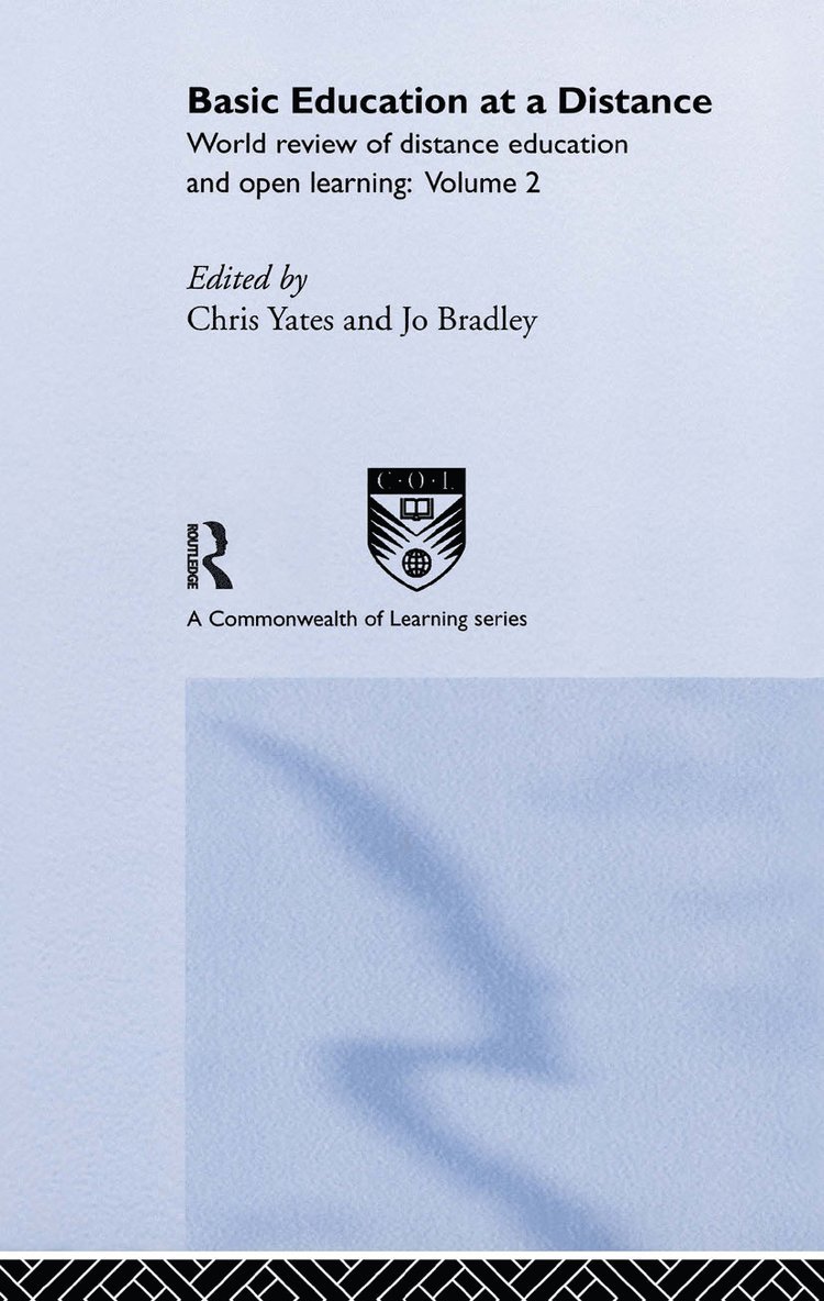 Jo Bradley, Chris Yates - Basic Education at a Distance, Inbunden