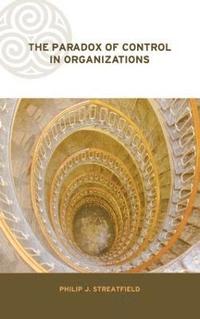 bokomslag Paradox of Control in Organizations