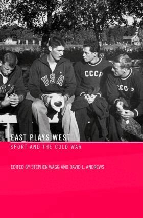 Stephen Wagg, David Andrews - East Plays West, Häftad