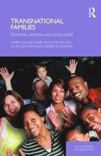 bokomslag Transnational Families