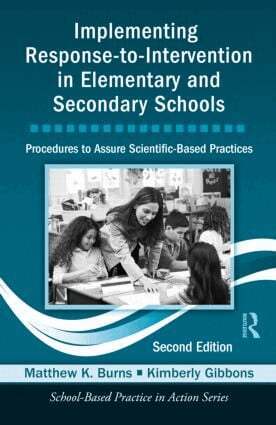 Matthew K. Burns, Kimberly Gibbons - Implementing Response-to-Intervention in Elementary and Secondary Schools, Häftad