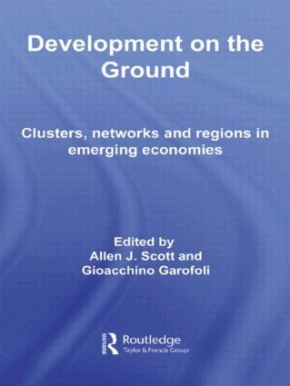Allen J. Scott, Gioacchino Garofoli - Development on the Ground, Häftad