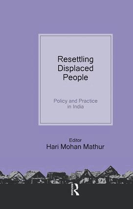 Hari Mohan Mathur - Resettling Displaced People, Inbunden