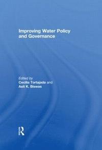 bokomslag Improving Water Policy and Governance