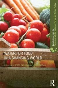 bokomslag Water for Food in a Changing World