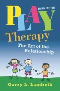 bokomslag Play Therapy Book & DVD Bundle