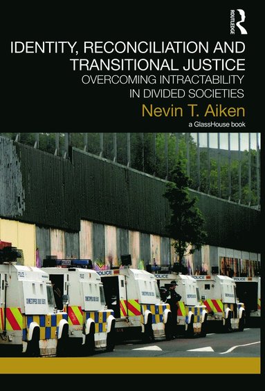 bokomslag Identity, Reconciliation and Transitional Justice