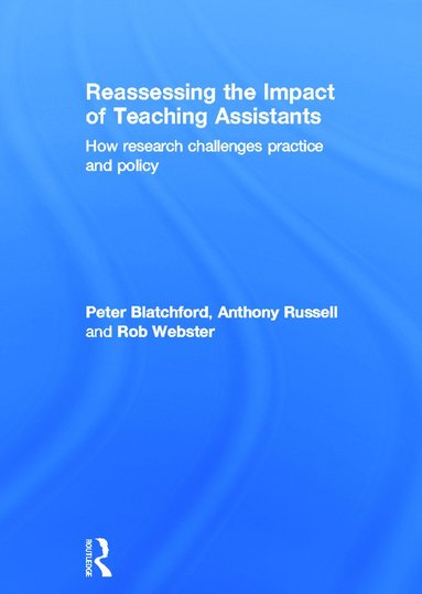 bokomslag Reassessing the Impact of Teaching Assistants