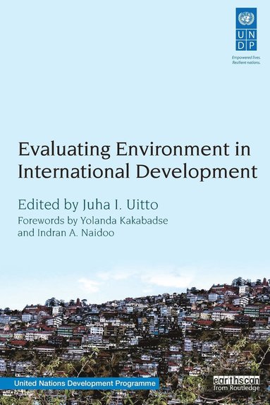 bokomslag Evaluating Environment in International Development