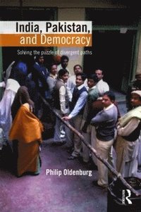 bokomslag India, Pakistan, and Democracy