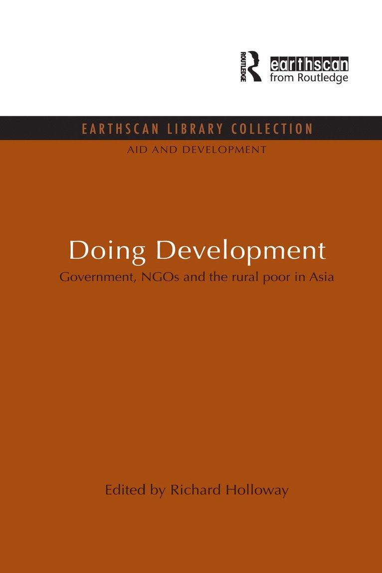 Richard Holloway - Doing Development, Häftad