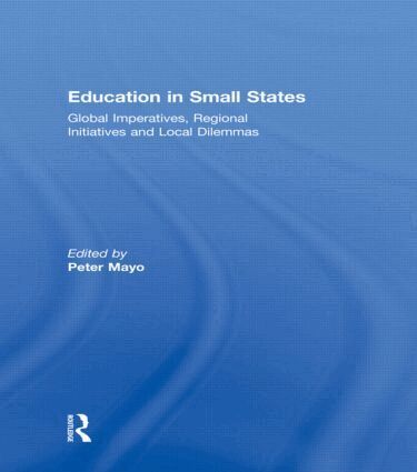 Peter Mayo - Education in Small States, Häftad