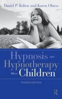 bokomslag Hypnosis and Hypnotherapy With Children