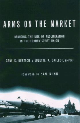 Suzette Grillot R, Suzette R. Grillot - Arms on the Market, Häftad