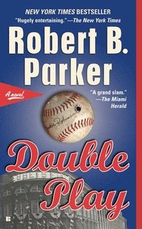 bokomslag Double Play: A Thriller