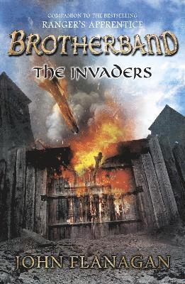 John Flanagan - Invaders (Brotherband Book 2), Häftad