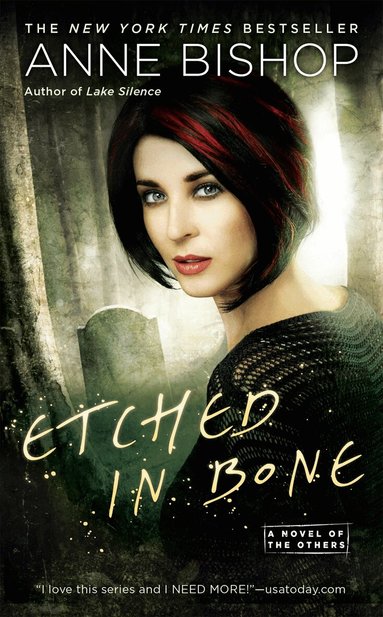 Anne Bishop - Etched in Bone, Häftad