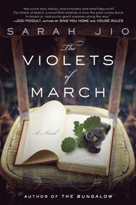 bokomslag The Violets of March